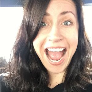 Meet your Posher, Melissa